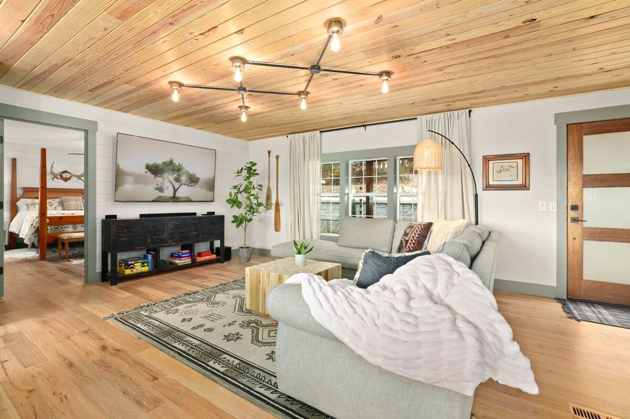 22923 War Eagle Blacktop Rd #1221868P - Photo 2 of 38