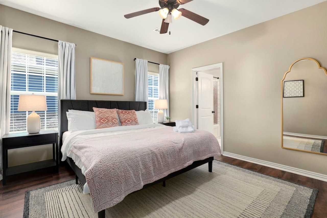 571 N Keats Dr #1221891P - Photo 3 of 34