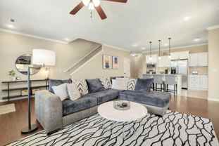 571 N Keats Dr - Photo 1 of 1