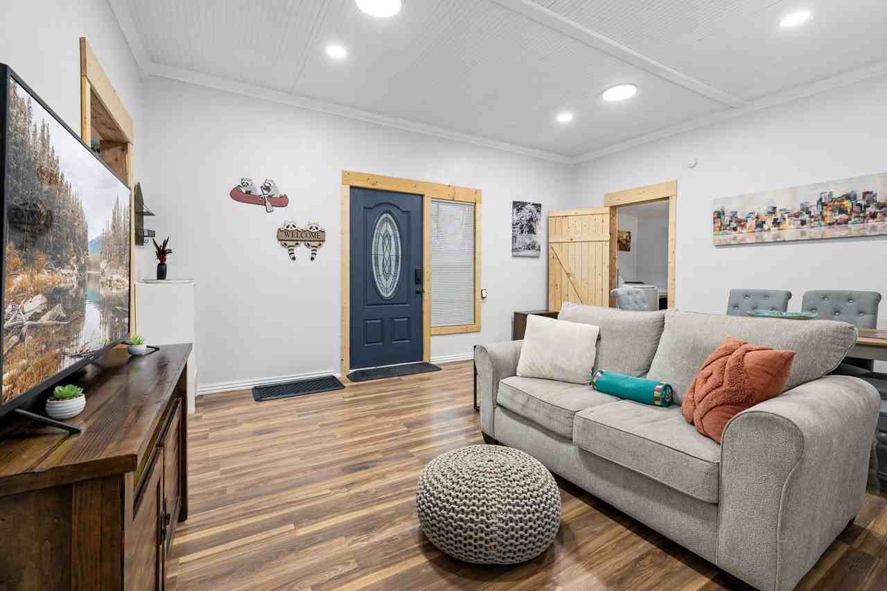 1701 Old Prairie Creek Rd #1221922P - Photo 2 of 24