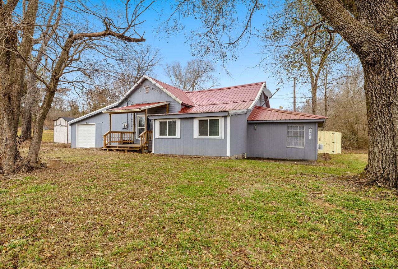 1701 Old Prairie Creek Rd #1221922P - Photo 6 of 24