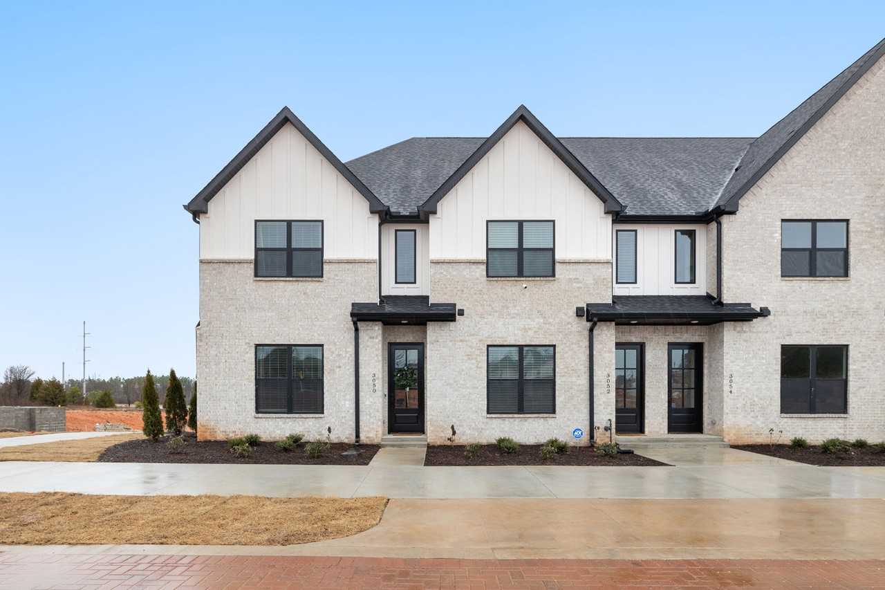 3050 W Berkeley Ave #1221933P - Photo 3 of 26