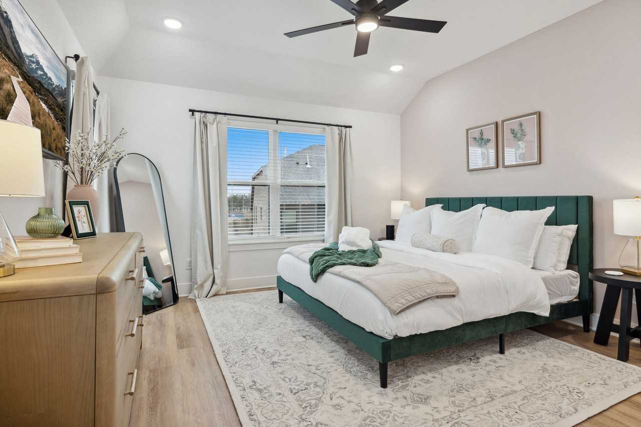 3050 W Berkeley Ave #1221933P - Photo 5 of 26