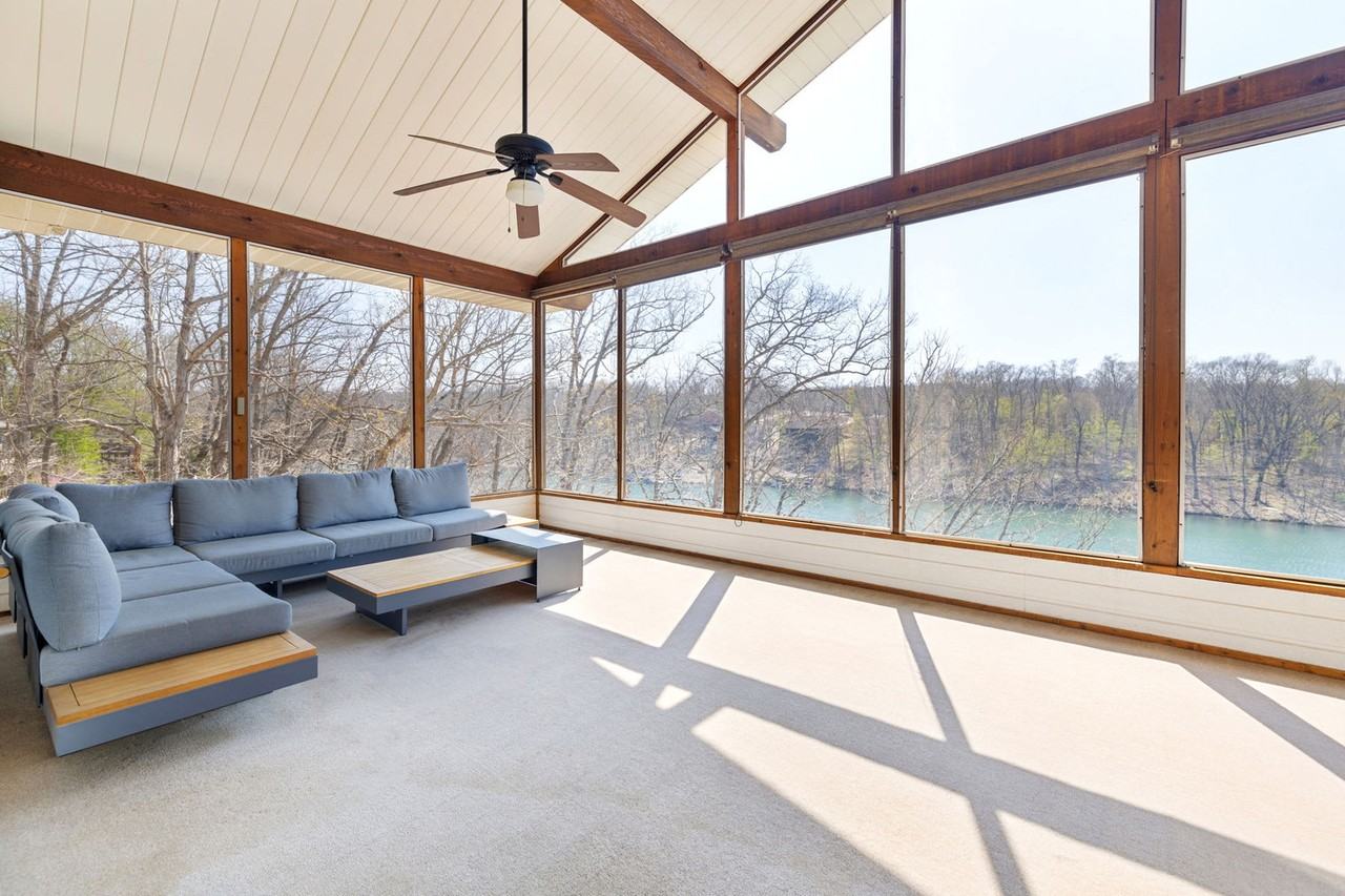 32 Cheviot Ln #1221944P - Photo 3 of 33