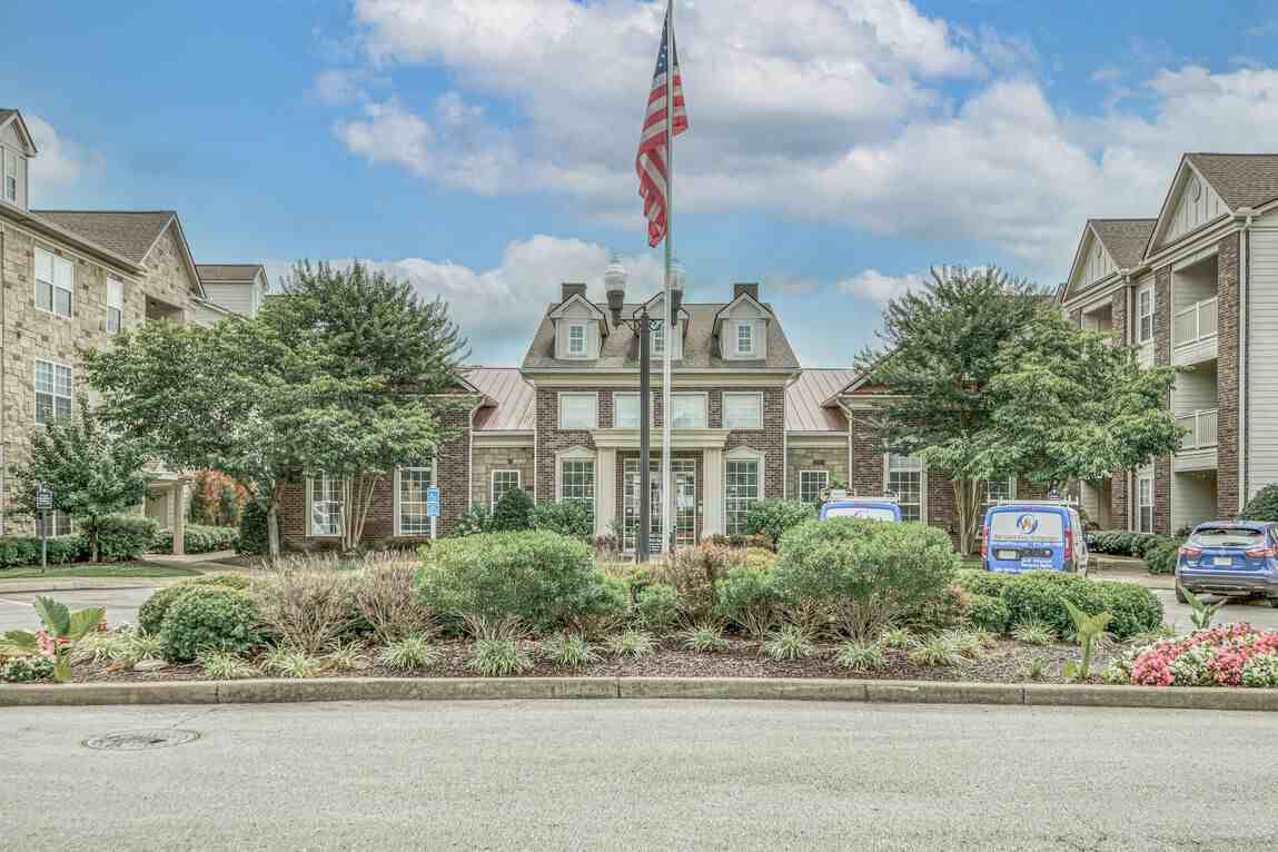 Hamilton Station Apartments - Photo 2 of 22