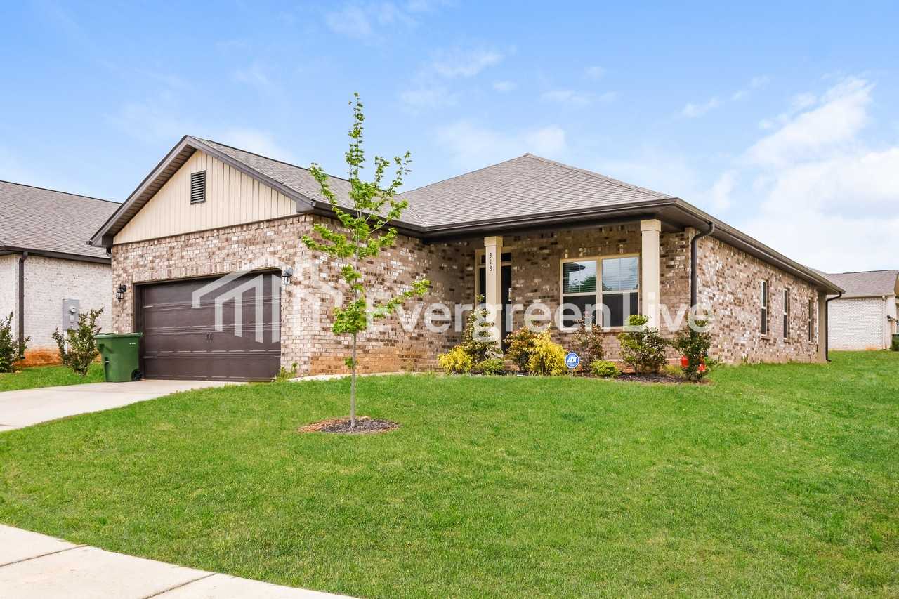 318 Yogi Ct Nw - Photo 2 of 15