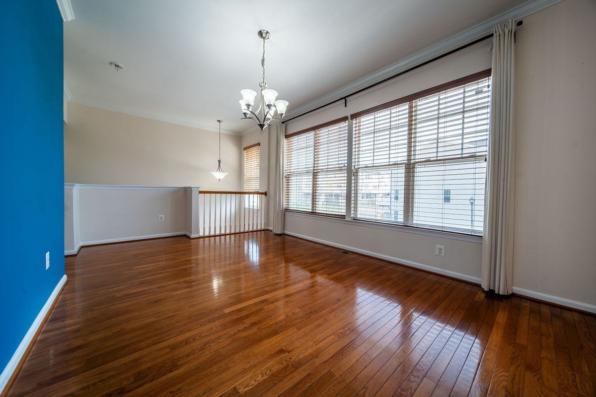 11801 Lake Baldwin Dr - Photo 2 of 20