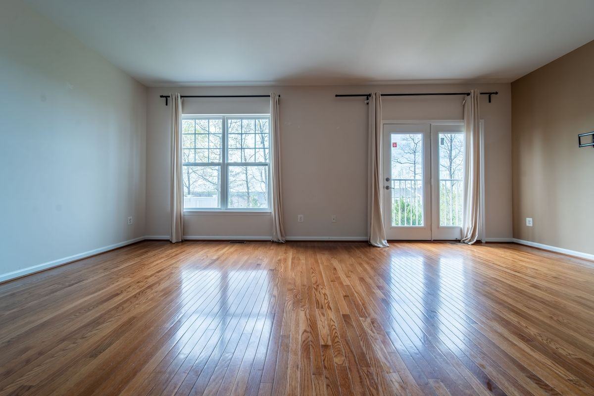 11801 Lake Baldwin Dr - Photo 3 of 20