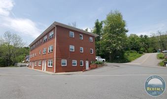 featured image of 385 Queen Street