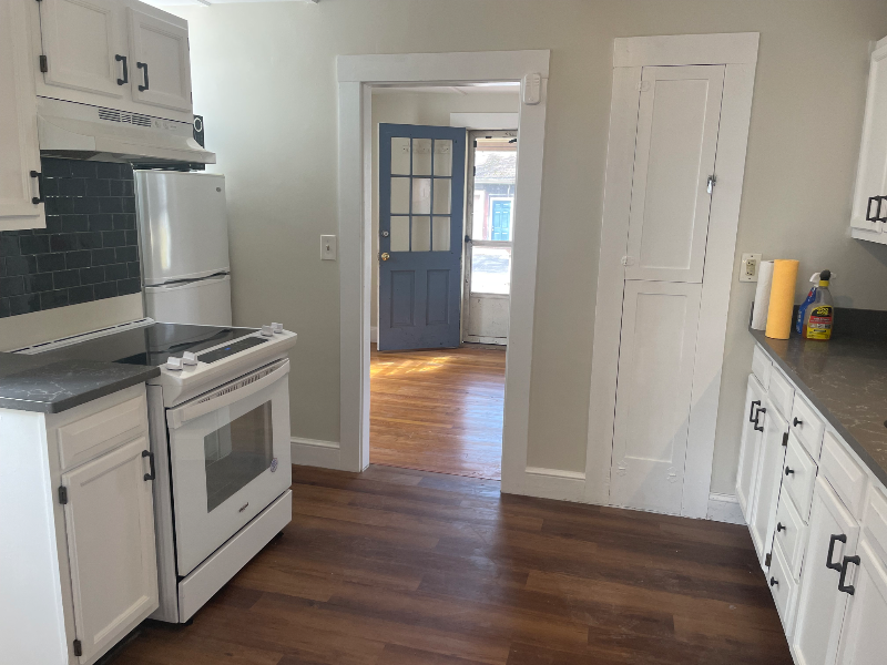 43 Mechanic St - Photo 2 of 13