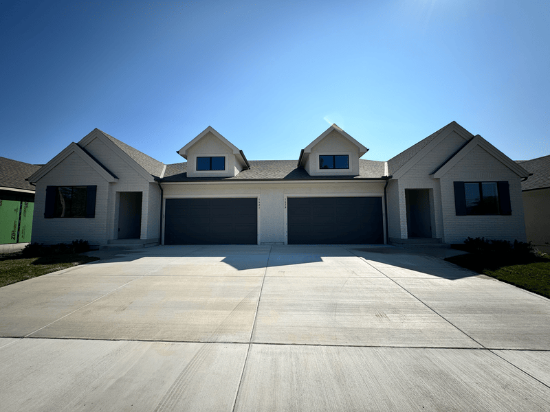 1437 Sw Winthrop Ter - Photo 3 of 35