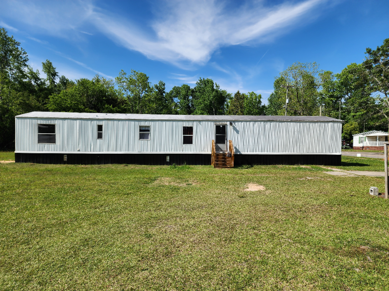 2714 Church St - Photo 3 of 20