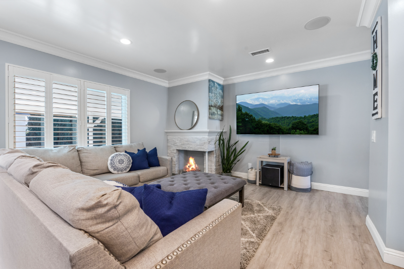 1614 West Marion Way