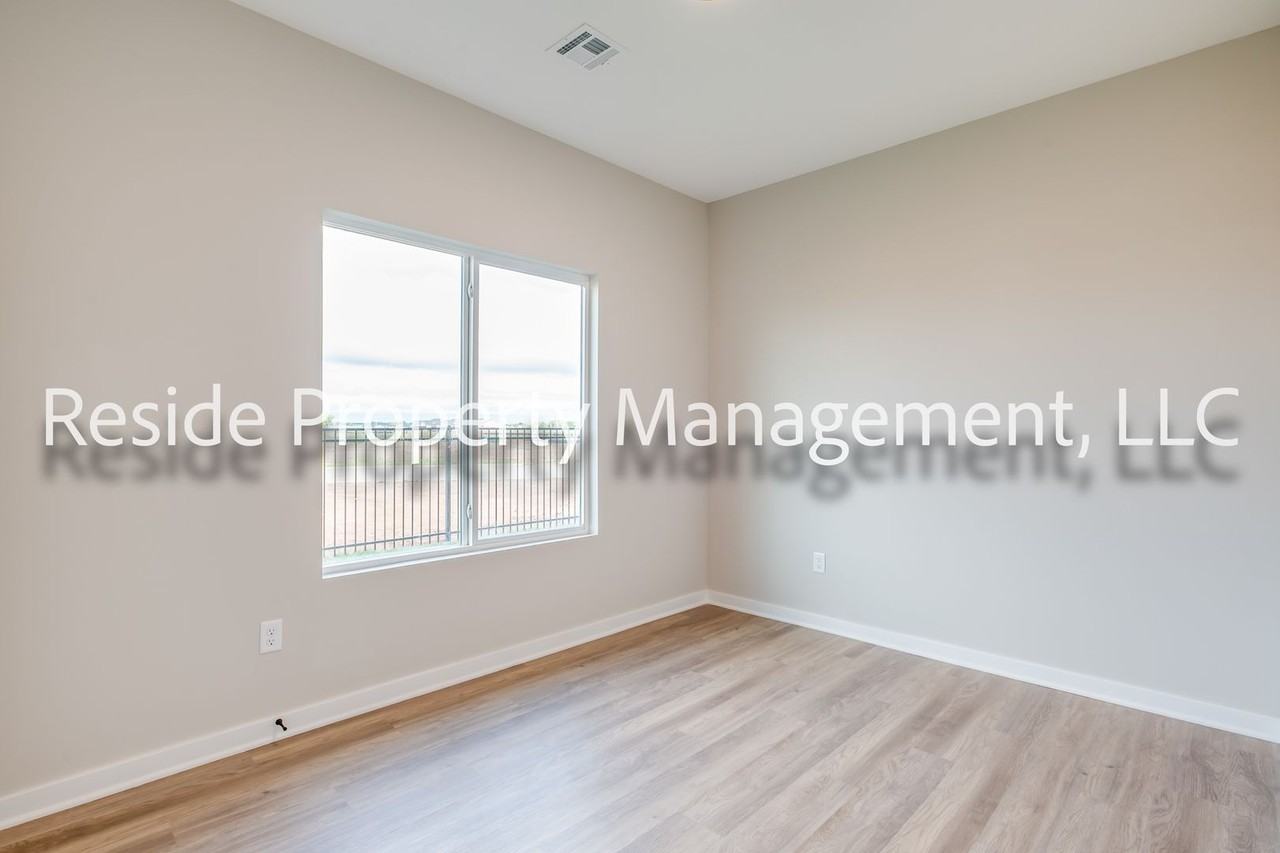 2124 Melody Court - Photo 6 of 18