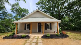 210 Mill St - Photo 1 of 1