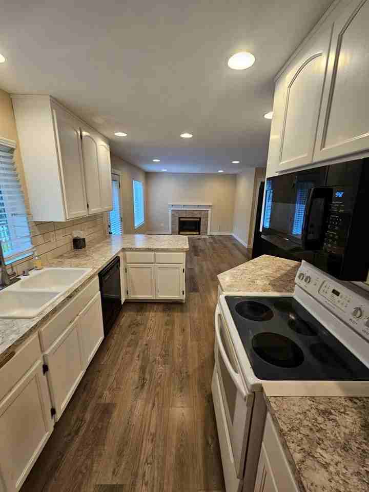 1574 Se Nylace Ln - Photo 7 of 32
