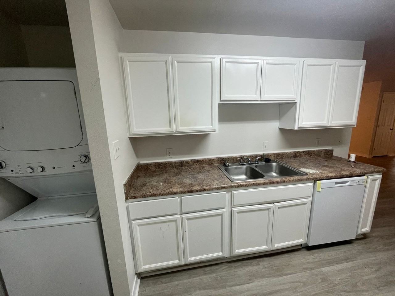 31 Grand Lido - Photo 5 of 14