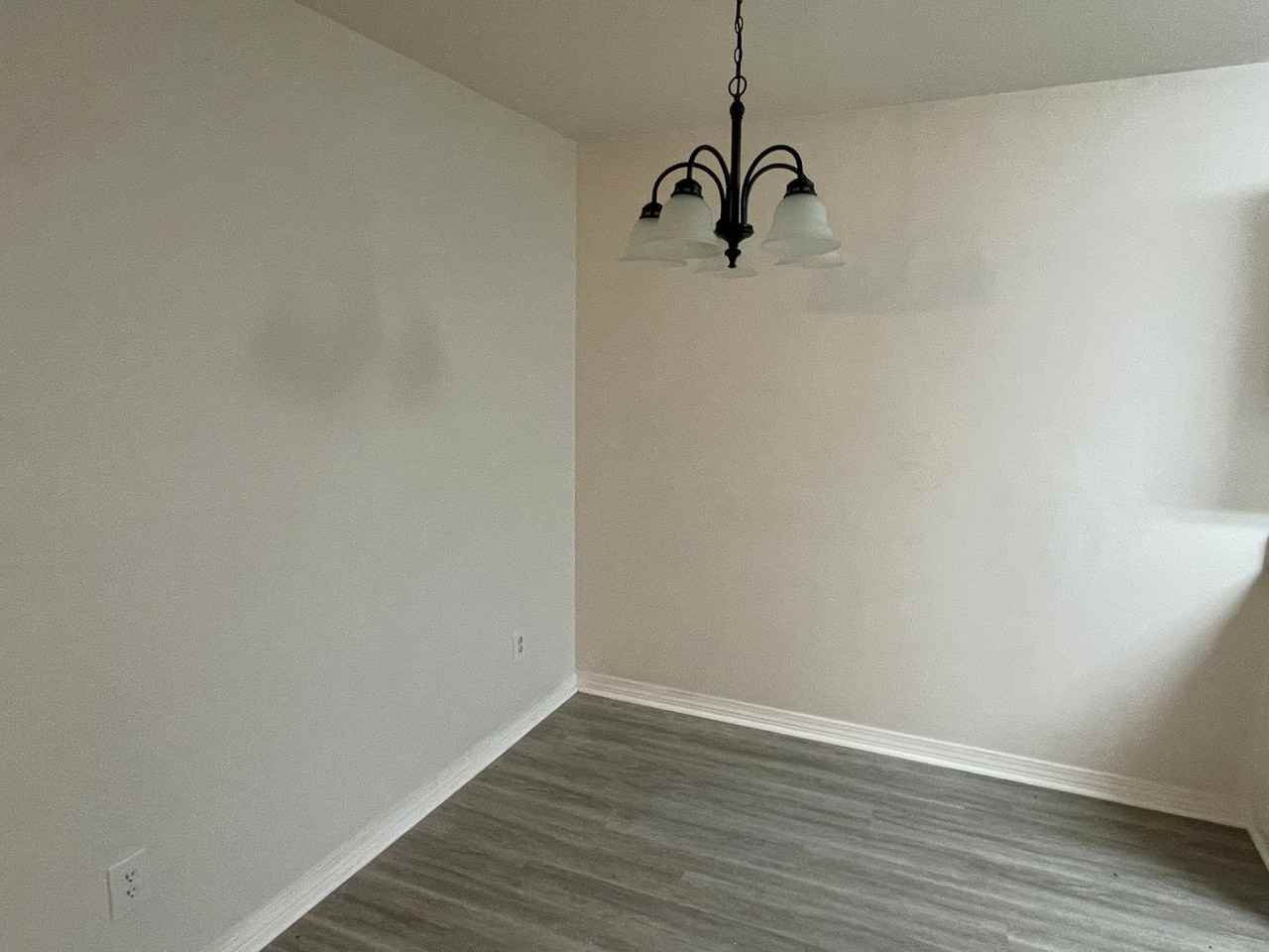 31 Grand Lido - Photo 7 of 14
