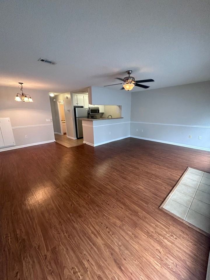 164 164 N Springview Dr - Photo 7 of 18