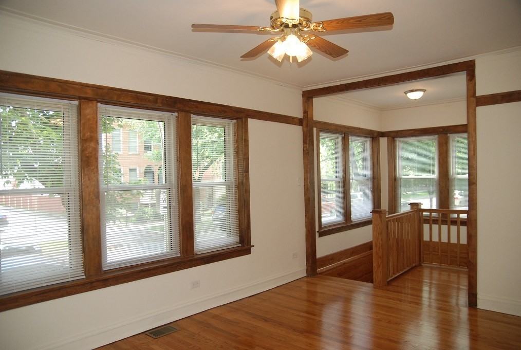 1535 W. Addison - Photo 2 of 50