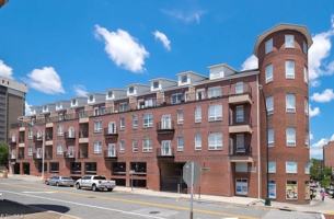 featured image of 360 S Elm St