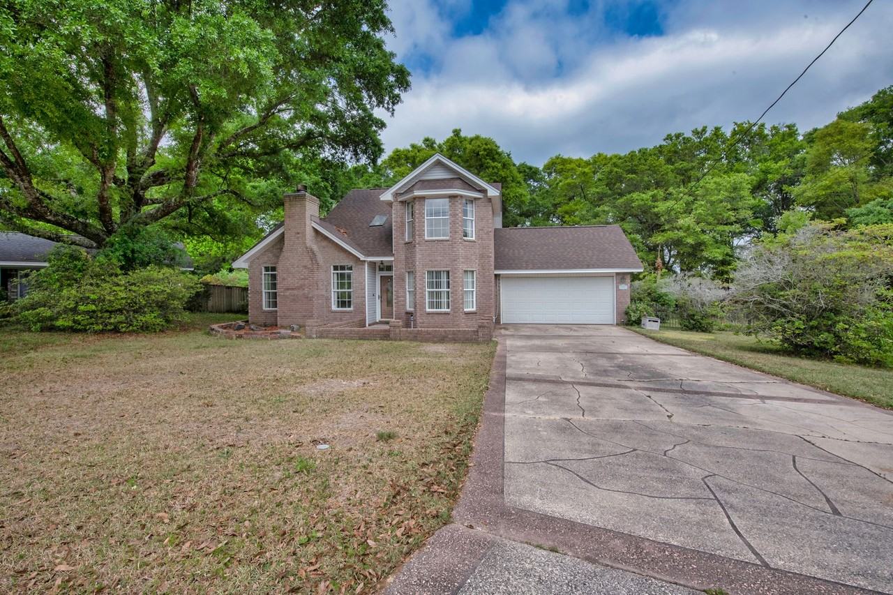 6740 Scotts Pl - Photo 2 of 41