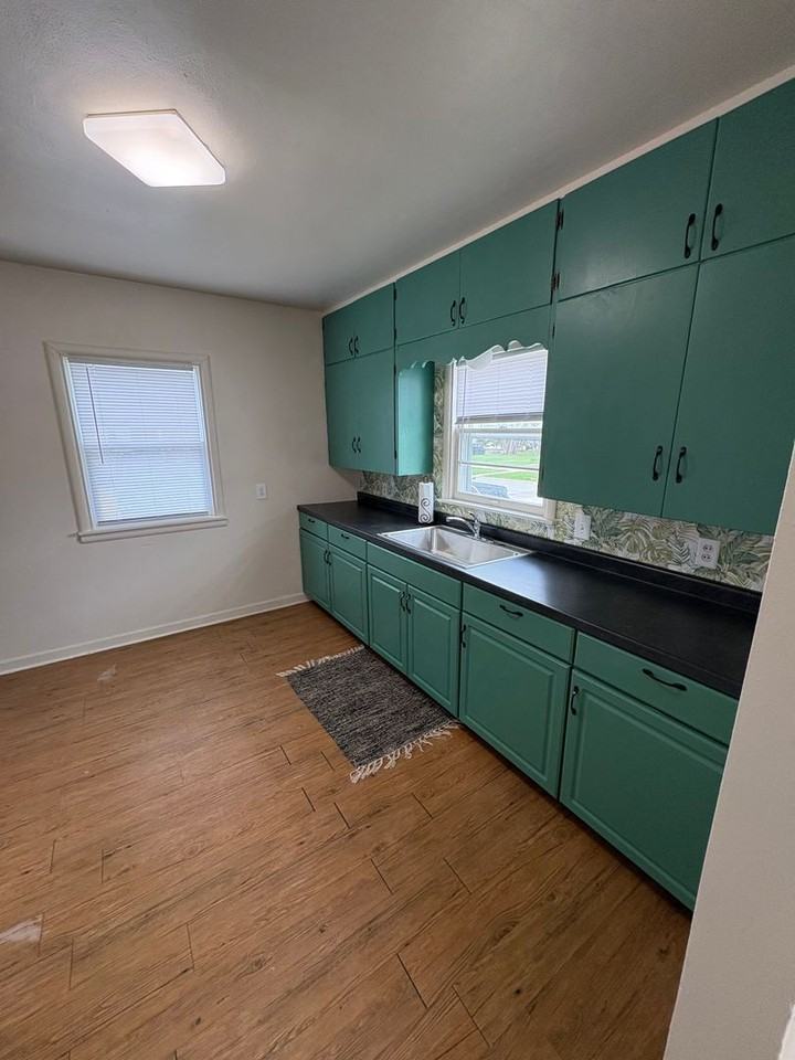 1026 South St - Photo 2 of 13