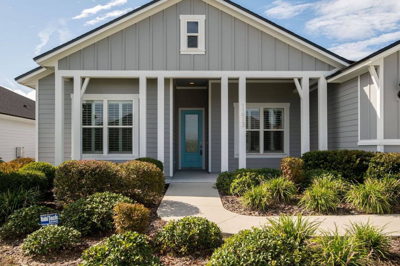 11913 Sw 32nd Ln - Photo 4 of 25