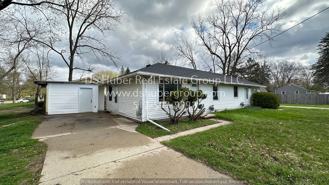 Victoria 1216-1218 Building - Photo 1 of 1