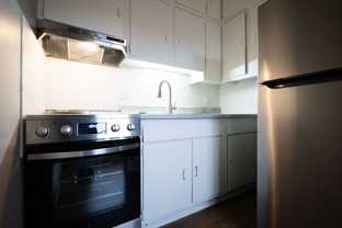 733 E Wilbeth - Photo 1 of 1