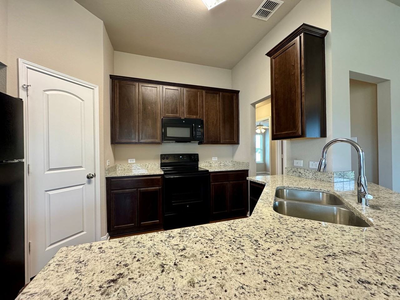 3925 S Fork Ranch Rd - Photo 5 of 14