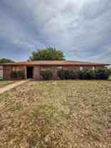 4000 Mescalero Dr - Photo 1 of 1