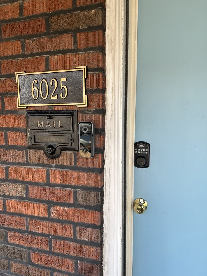 6025 Dewey Ave #1stFL - Photo 6 of 12