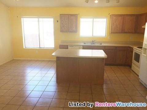 8855 N Moonfire Dr - Photo 3 of 15