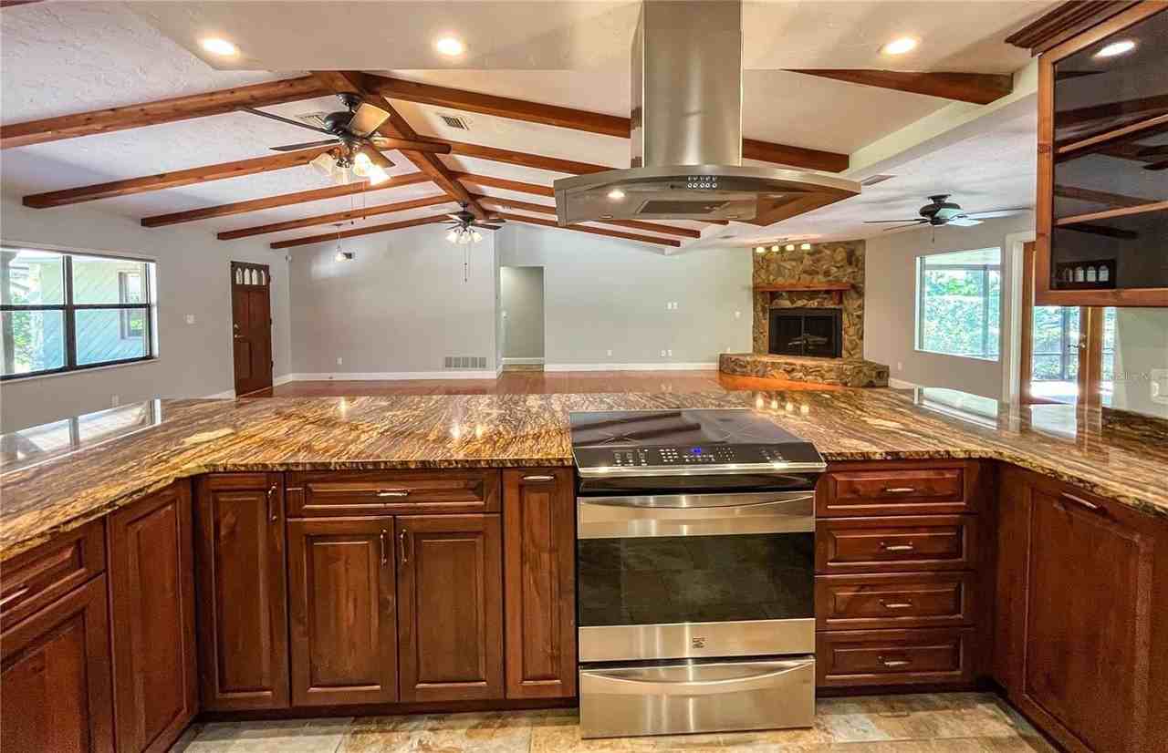 3502 Sunbeam Drive - Photo 5 of 29