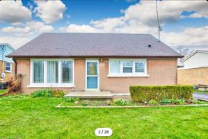 featured image of 212 Allen St E #1