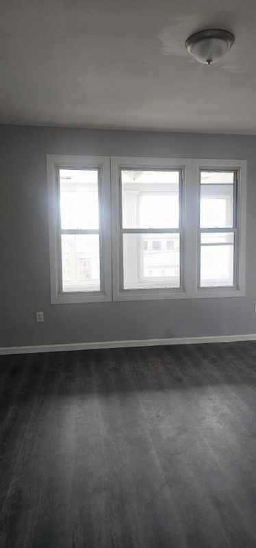 30 Aldine St ##2 - Photo 2 of 6