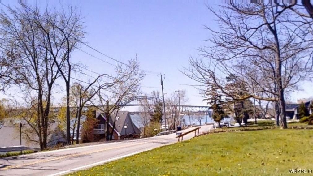 1894 E River Rd - Photo 2 of 35