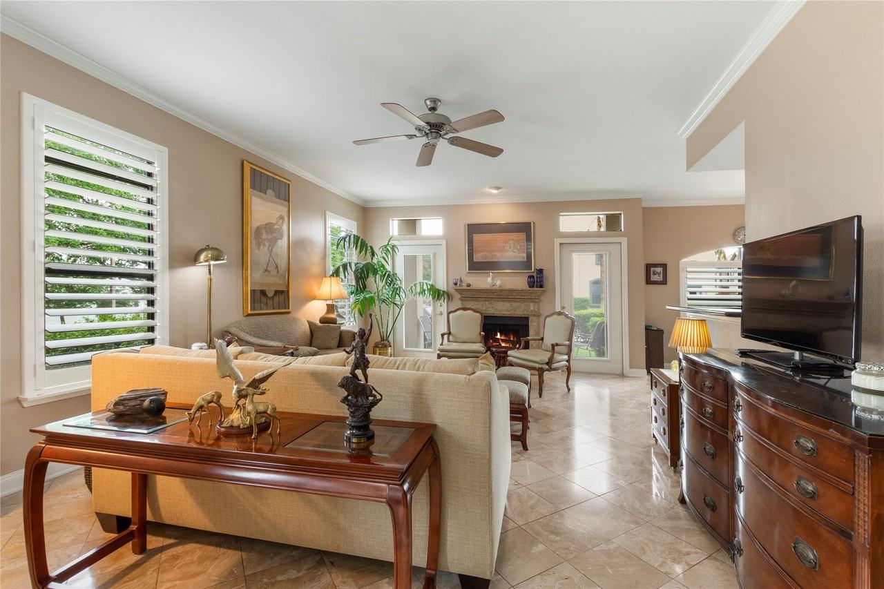 457 Mariners Dr - Photo 7 of 25