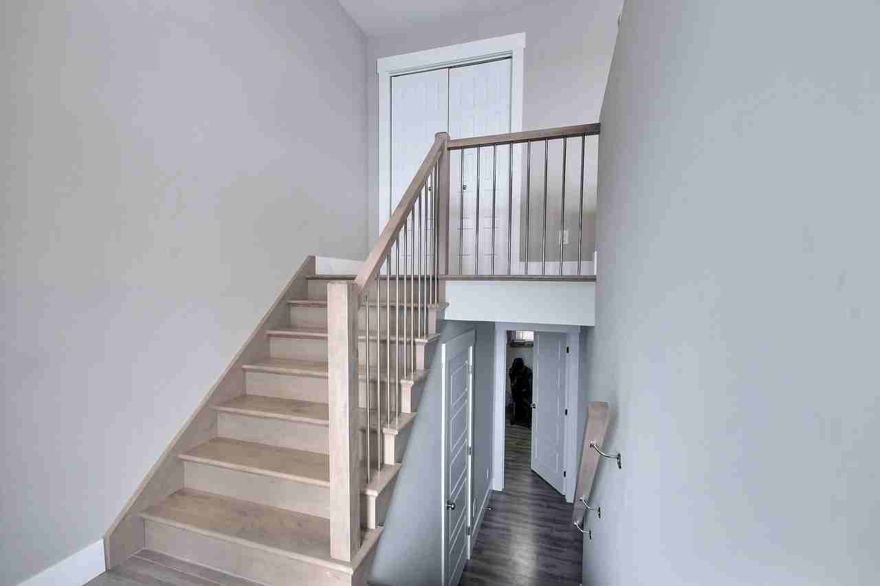 Melanie Street23 #23 - Photo 4 of 13
