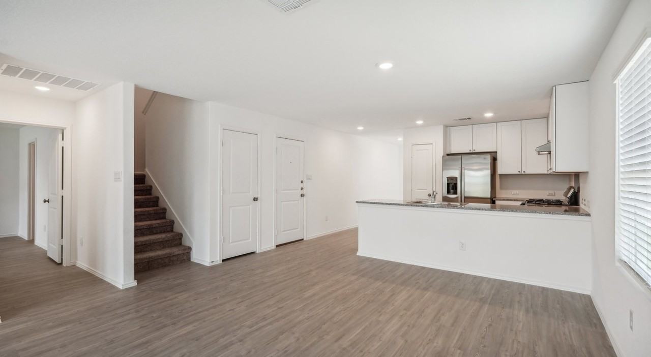 Dauer Ln & Mary Blvd #4-2 - Photo 5 of 13