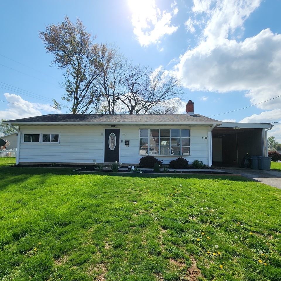 1198 Priority Road - Photo 2 of 24