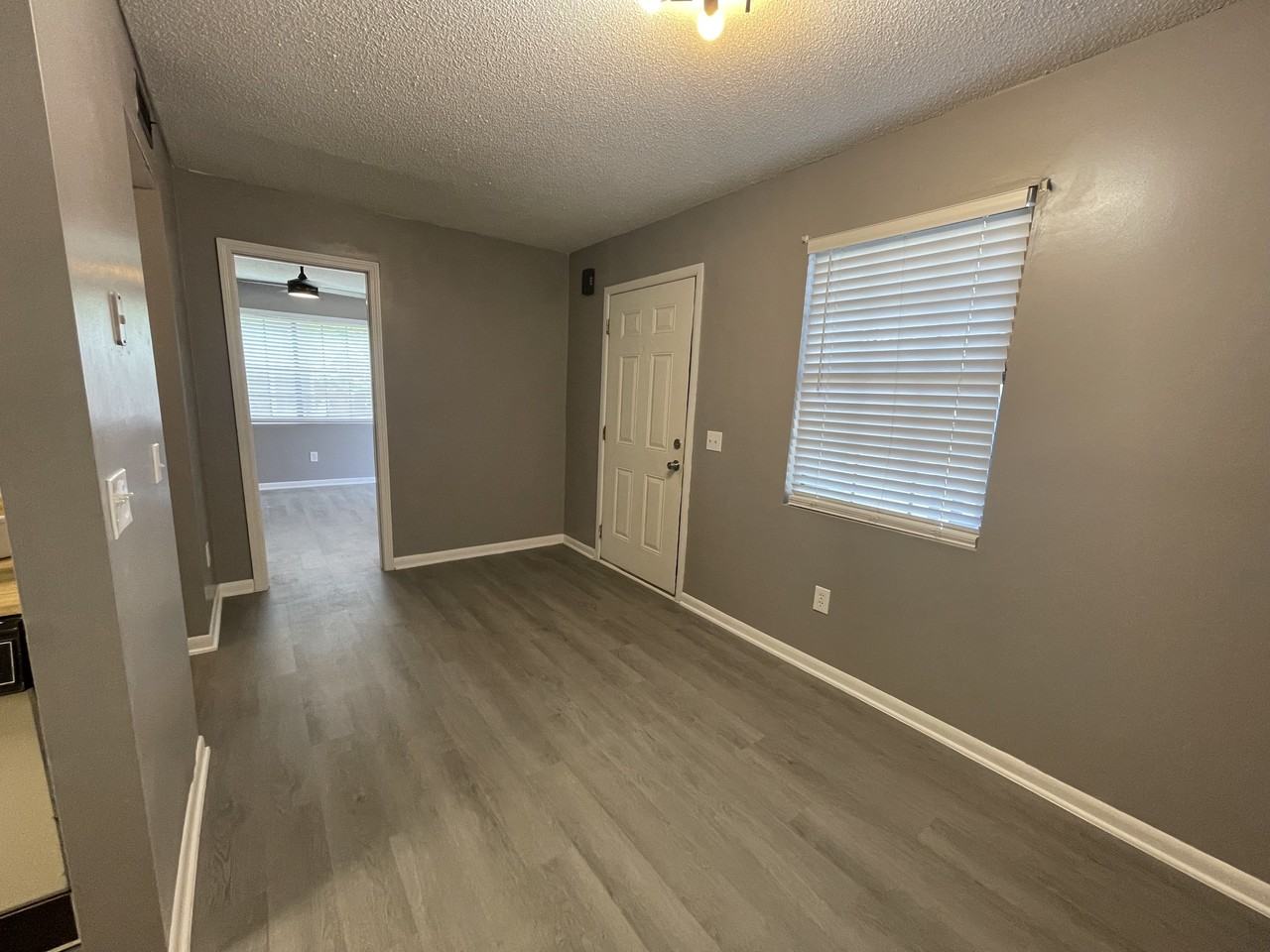 209 Apache Drive - Photo 5 of 18