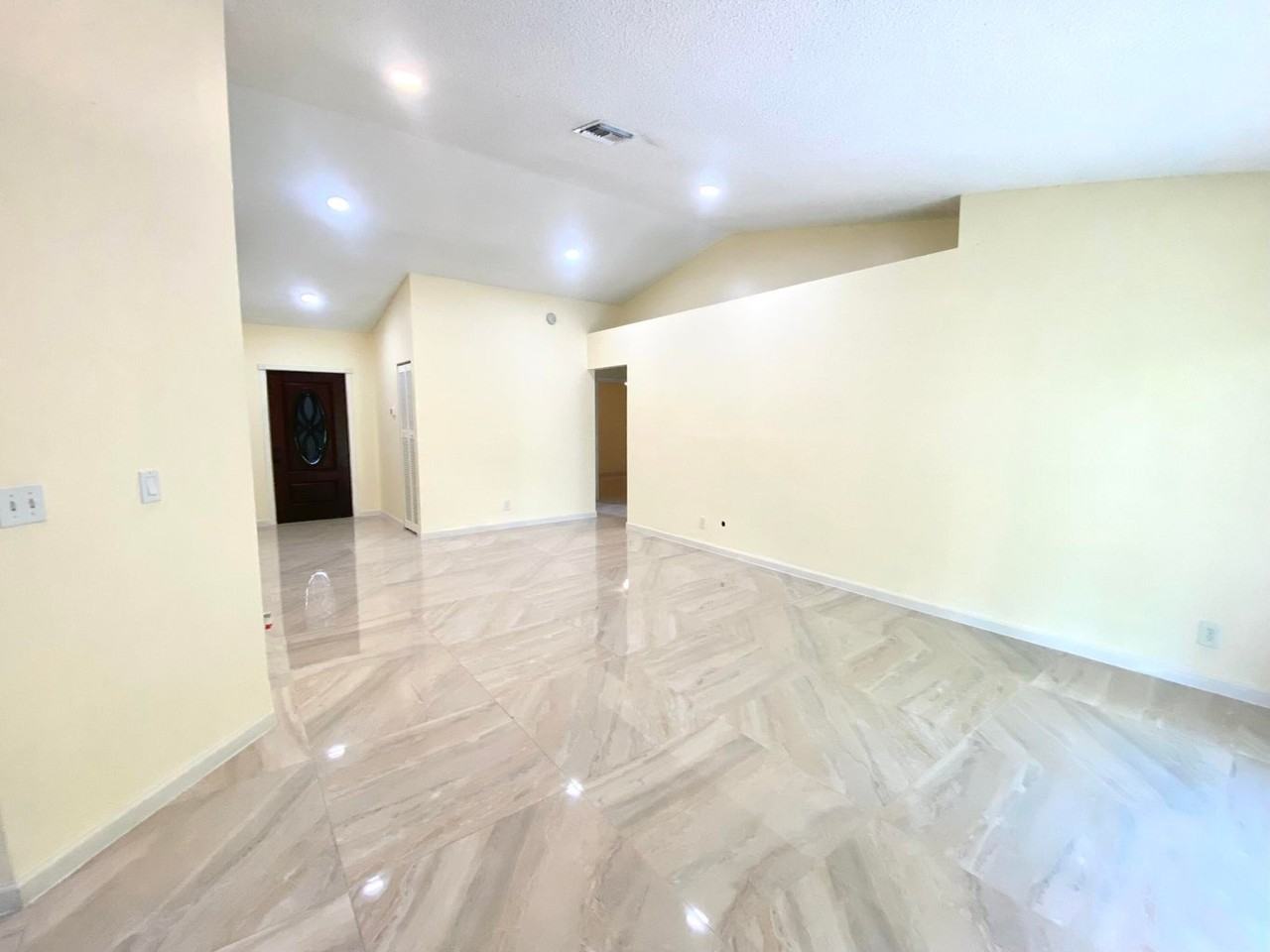 5314 Blueberry Hill Avenue - Photo 2 of 9