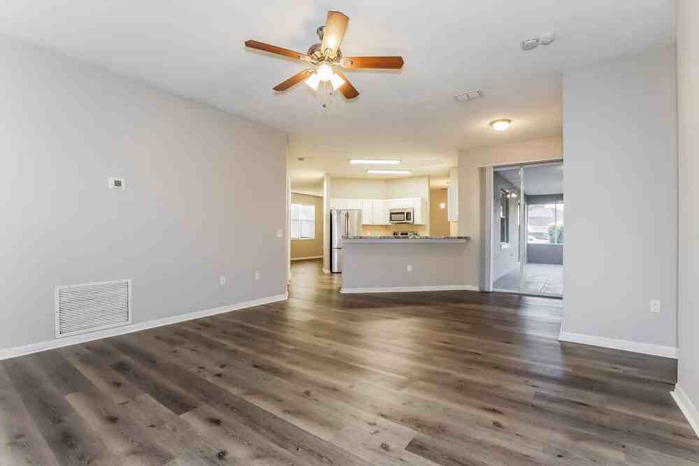 4414 Canopy Ct - Photo 4 of 15