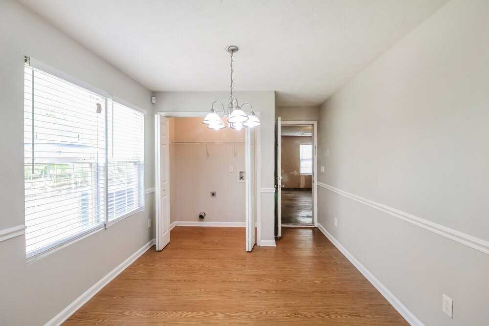 245 Whistle Way - Photo 6 of 17