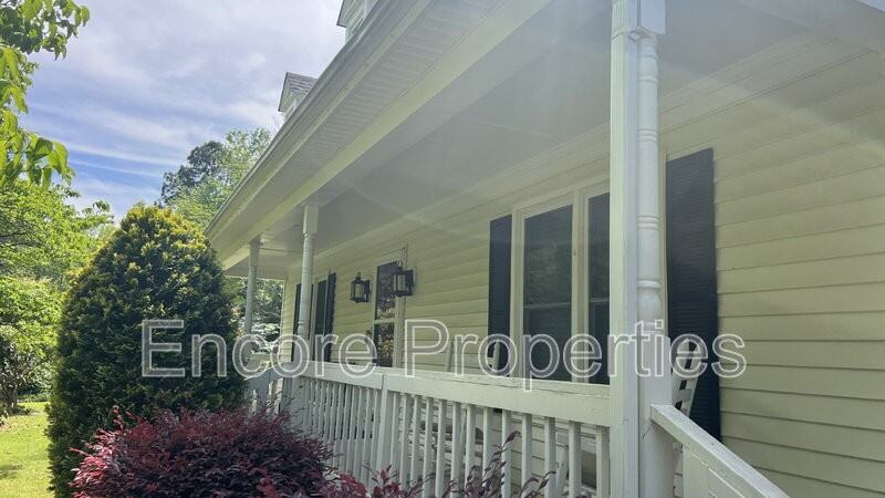 8112 Stillbreeze Dr - Photo 2 of 19