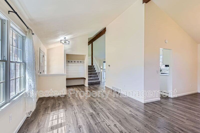 3915 E Jamison Pl - Photo 5 of 32