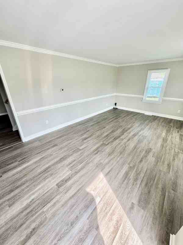 11918 Dogwood Ave - Photo 2 of 16