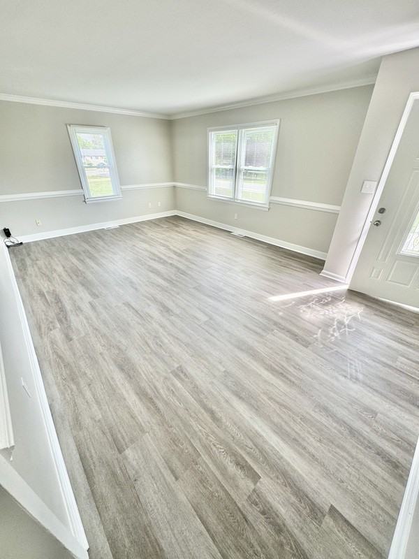 11918 Dogwood Ave - Photo 3 of 16